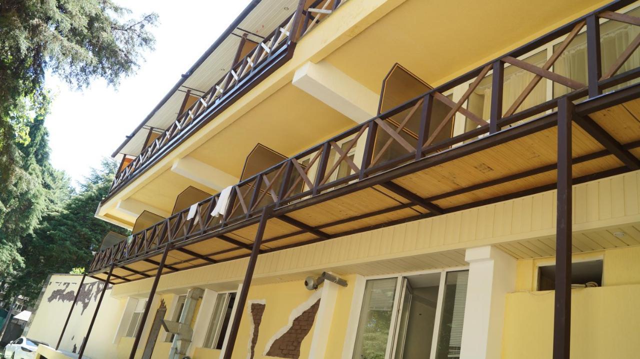 Pitsunda Hotel 外观 照片