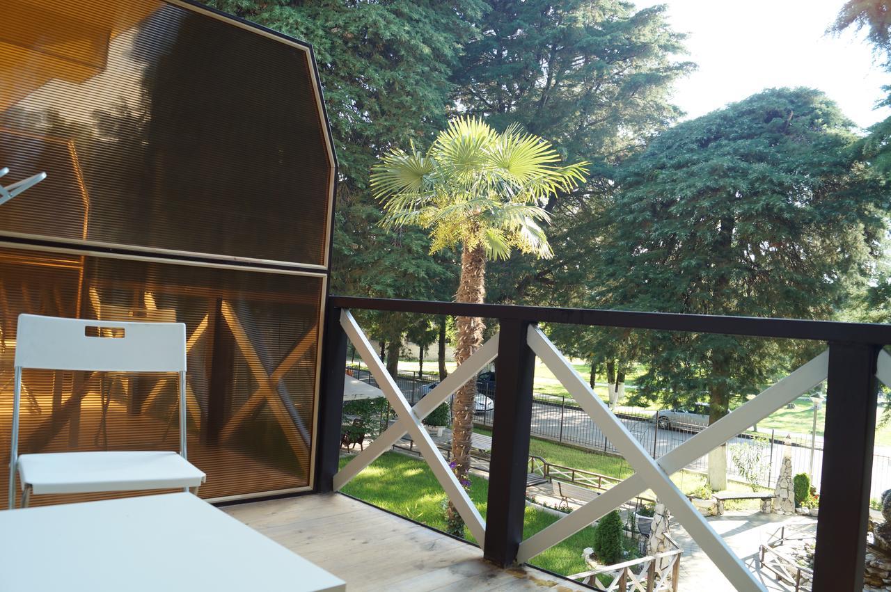 Pitsunda Hotel 外观 照片