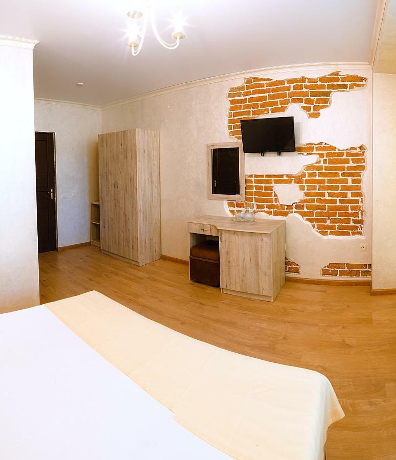 Pitsunda Hotel 外观 照片
